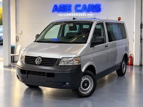 Volkswagen T5 Caravelle